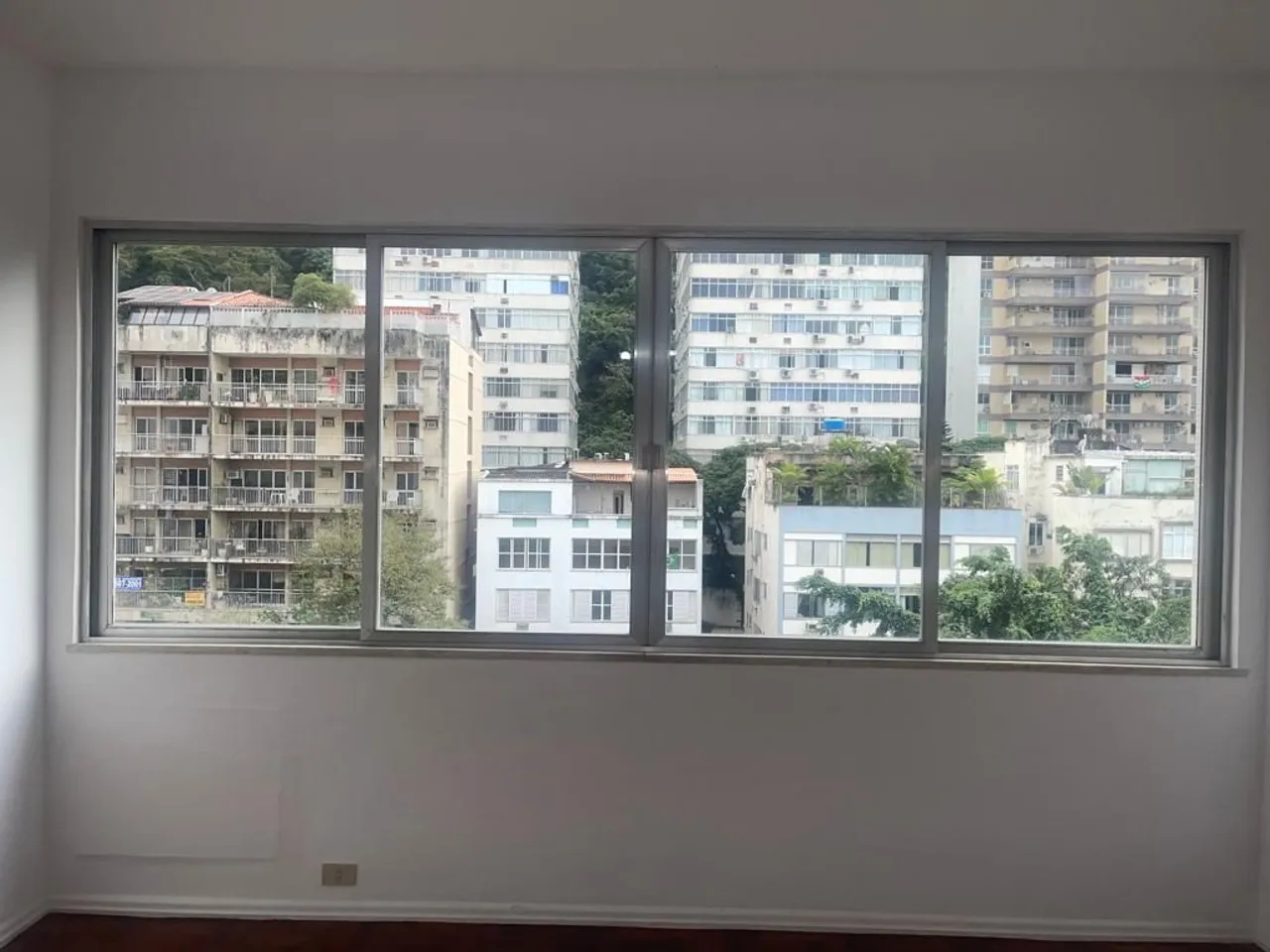 EXCELENTE IMÓVEL DE 3 QUARTOS