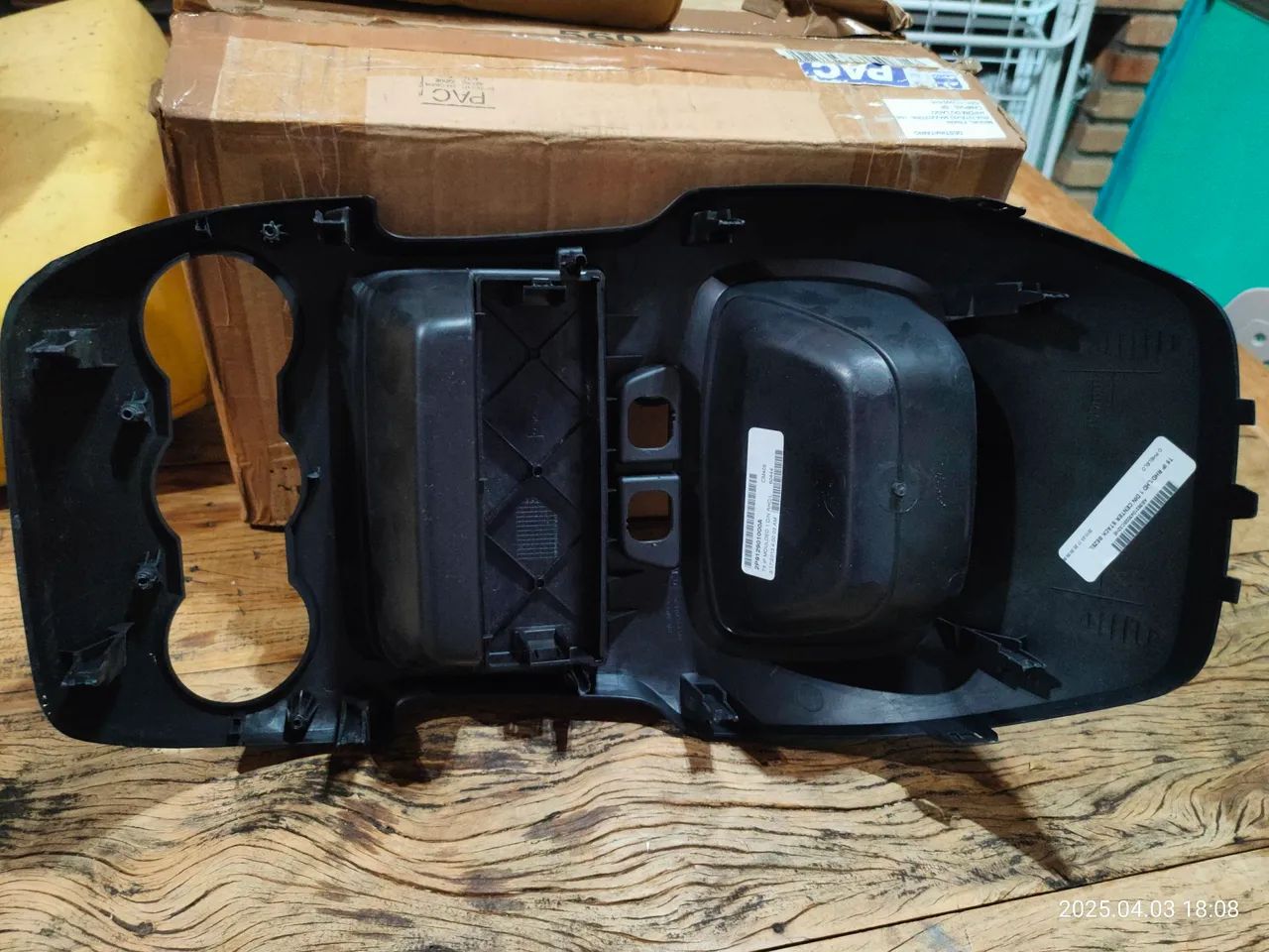 Moldura do radio da Ford Ranger - Foto 2