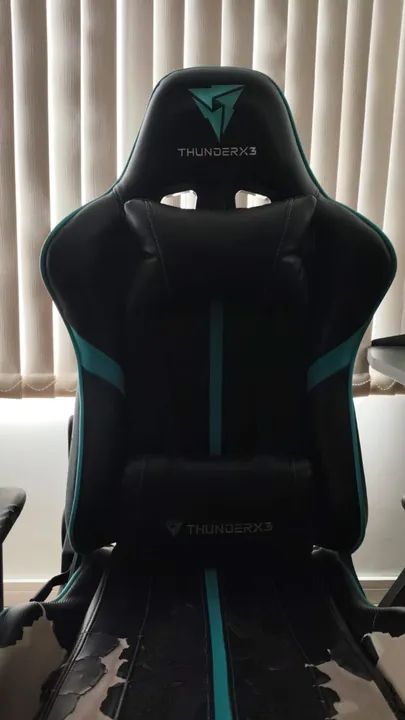 Cadeira gamer Thunder X3 - Foto 2