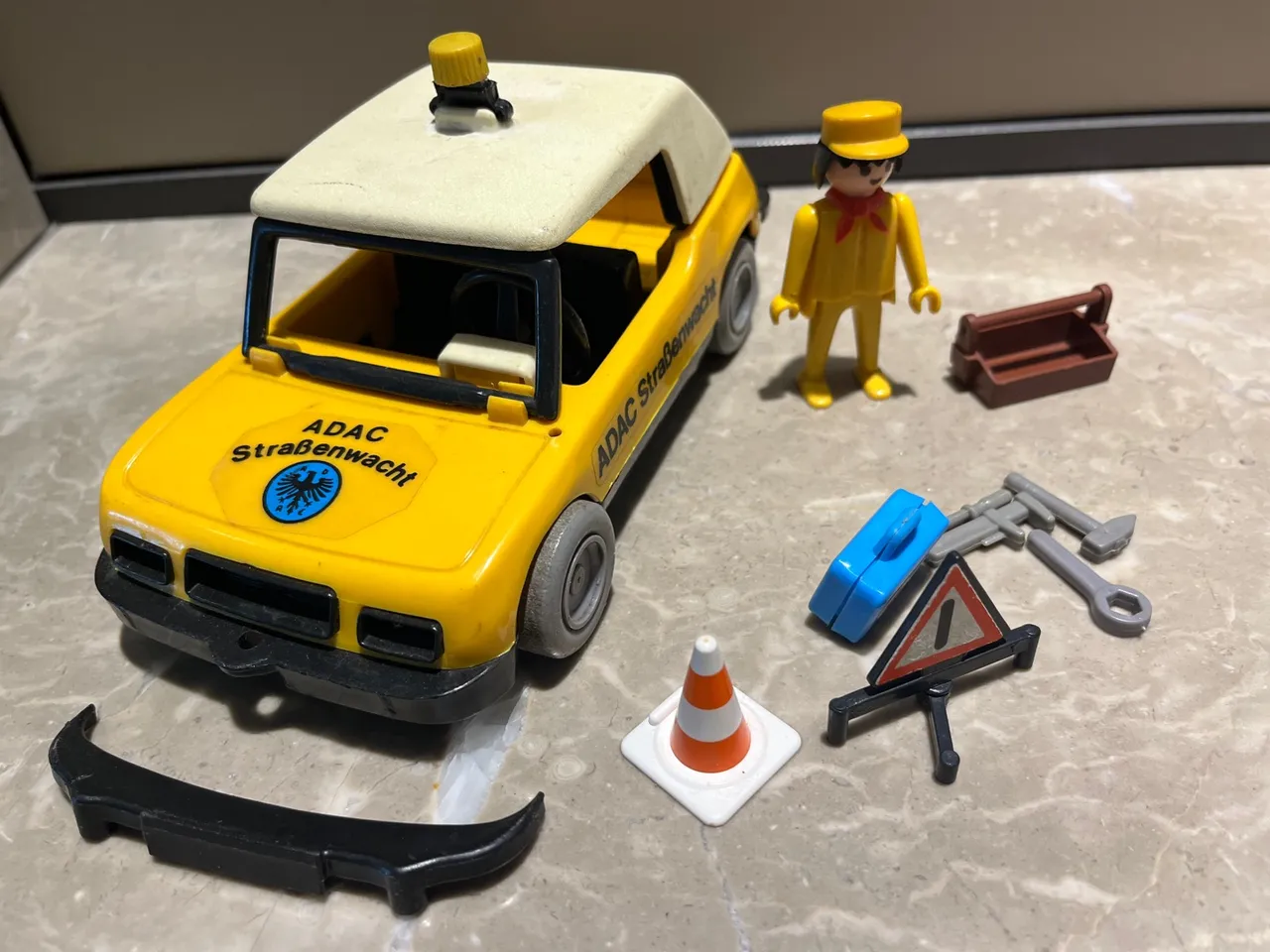 Carro ADAC Strabenwacht Playmobil trol antigo