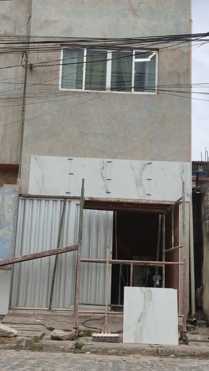 Preciso de pedreiro e ajudante prático 