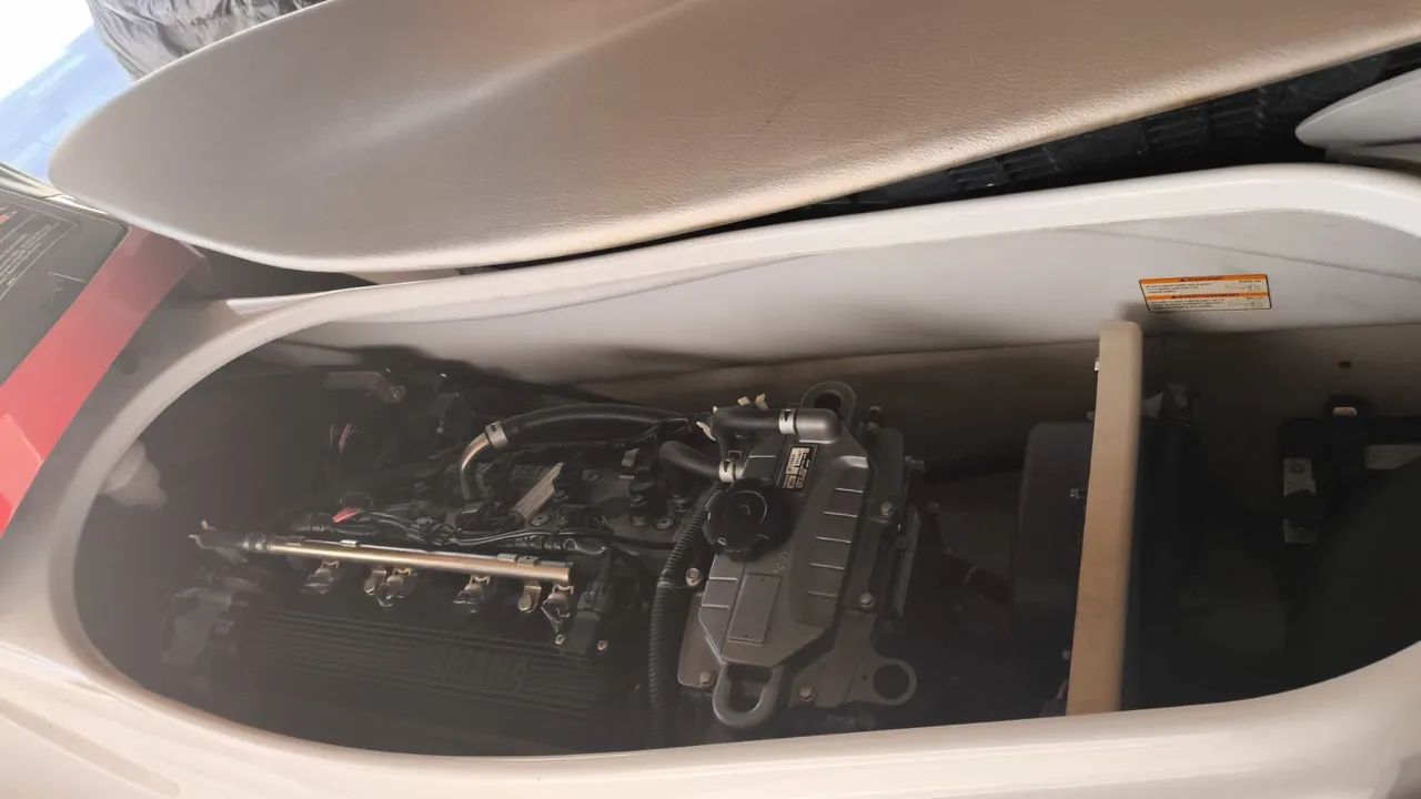 Jetski Yamaha VX1100 4 tempos 2010 apenas 94 horas - Foto 8