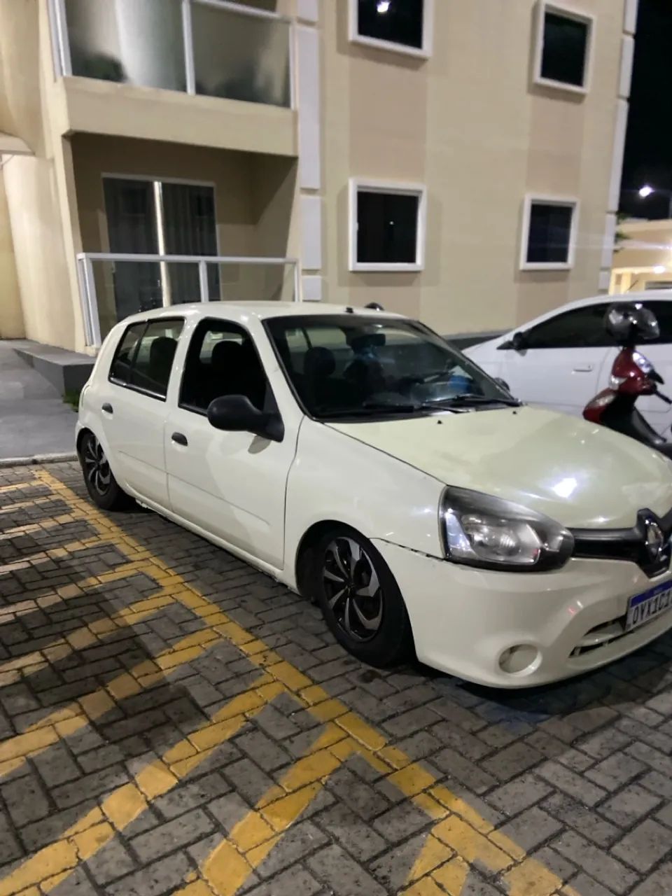 Clio 1.0 2014  - Foto 4