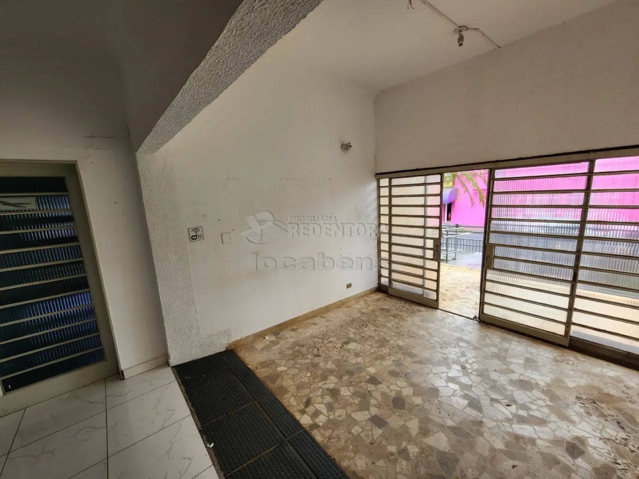Boa Vista - Casa Comercial com 09 salas