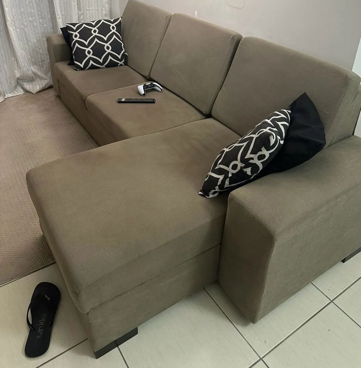 Vende-se sofá 3 lugares