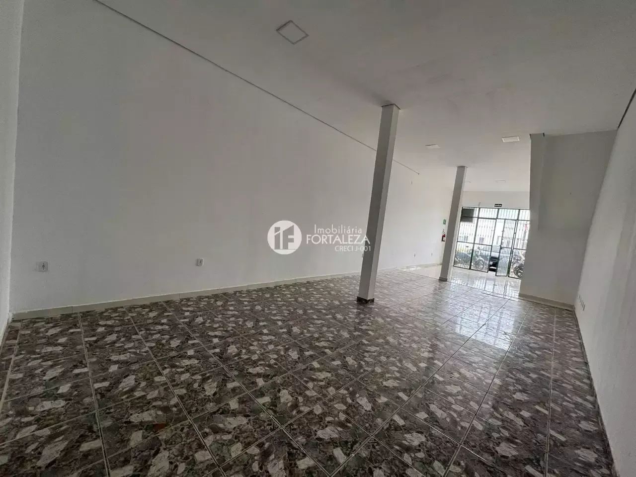 O PONTO DE OURO NA ISAURA PARENTE: 100m² NO CORAÇÃO DO BOSQUE!