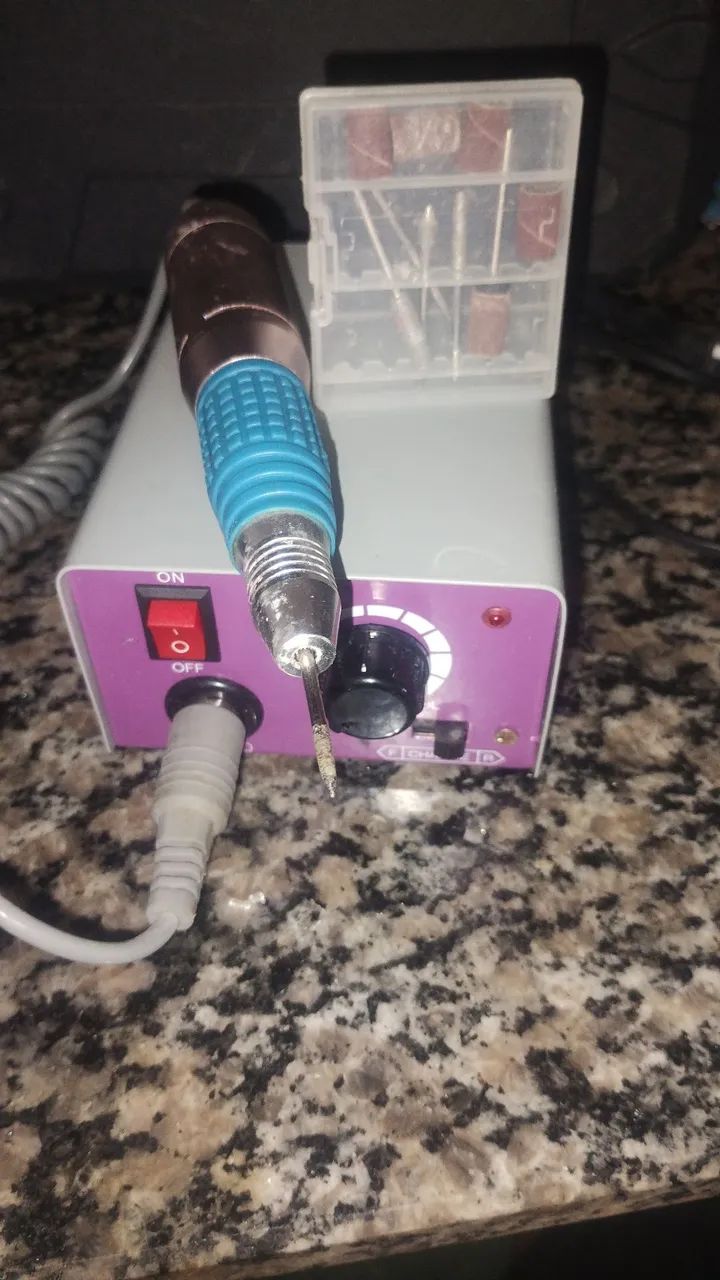 Lixa elétrica para unha.