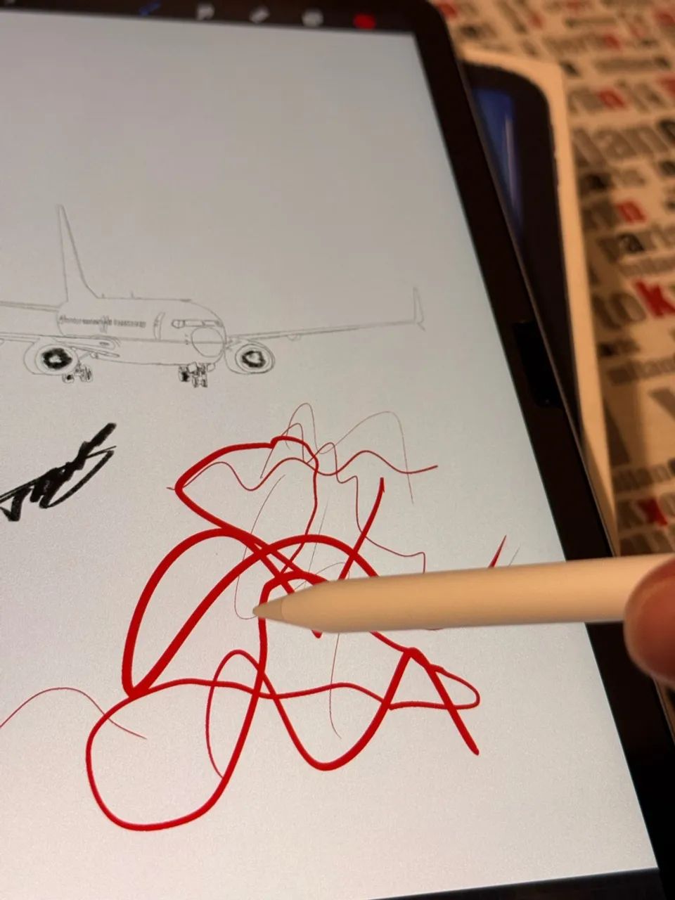 Apple Pencil Pro - MUITO NOVA  - Foto 3