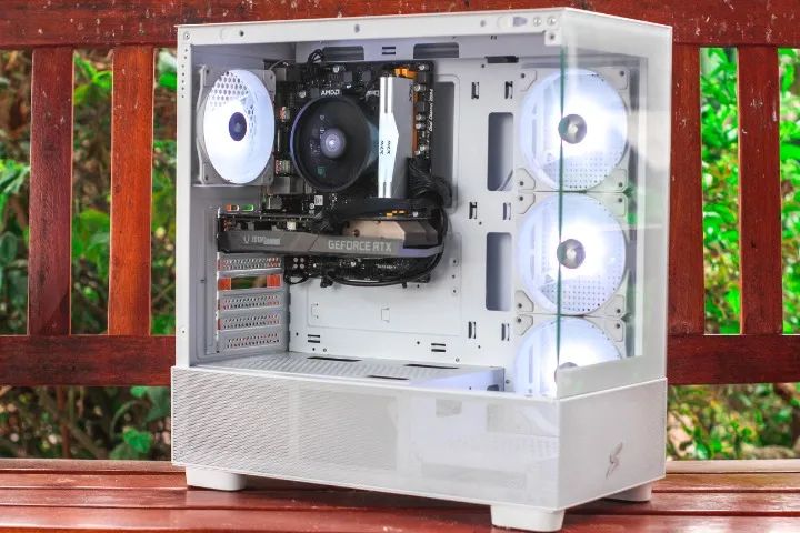 2600 - 16GB - RTX 3050 - Foto 2