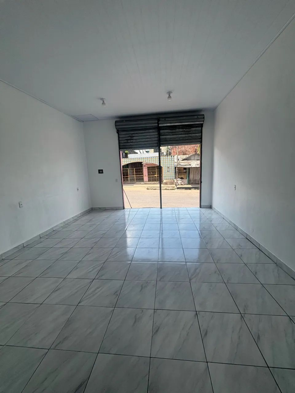 Aluga-se Ponto Comercial  - Foto 2