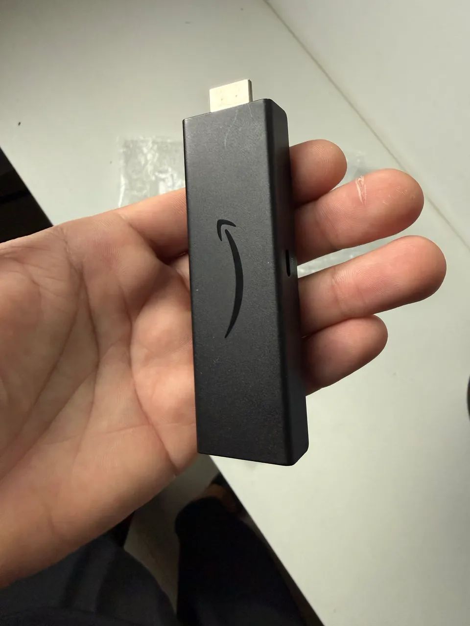 Amazon Fire Stick TV 4K 1 Gen - Foto 5