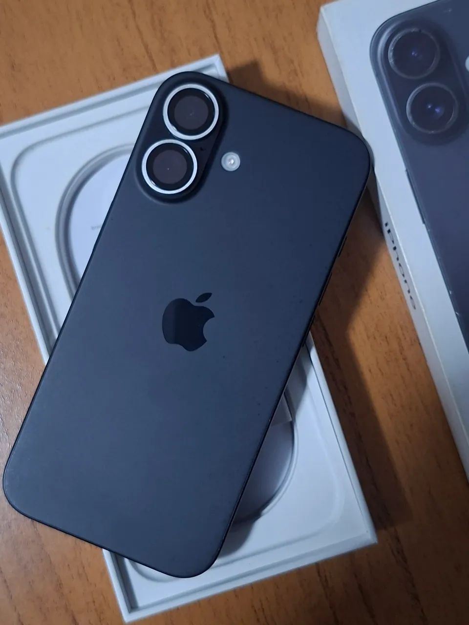 IPHONE 16 128 GB -AVALIO TROCAS //GARANTIA APPLE  - Foto 2