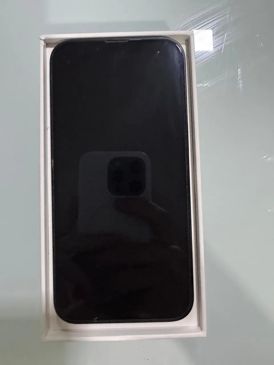 iPhone 13 em excelente estado 