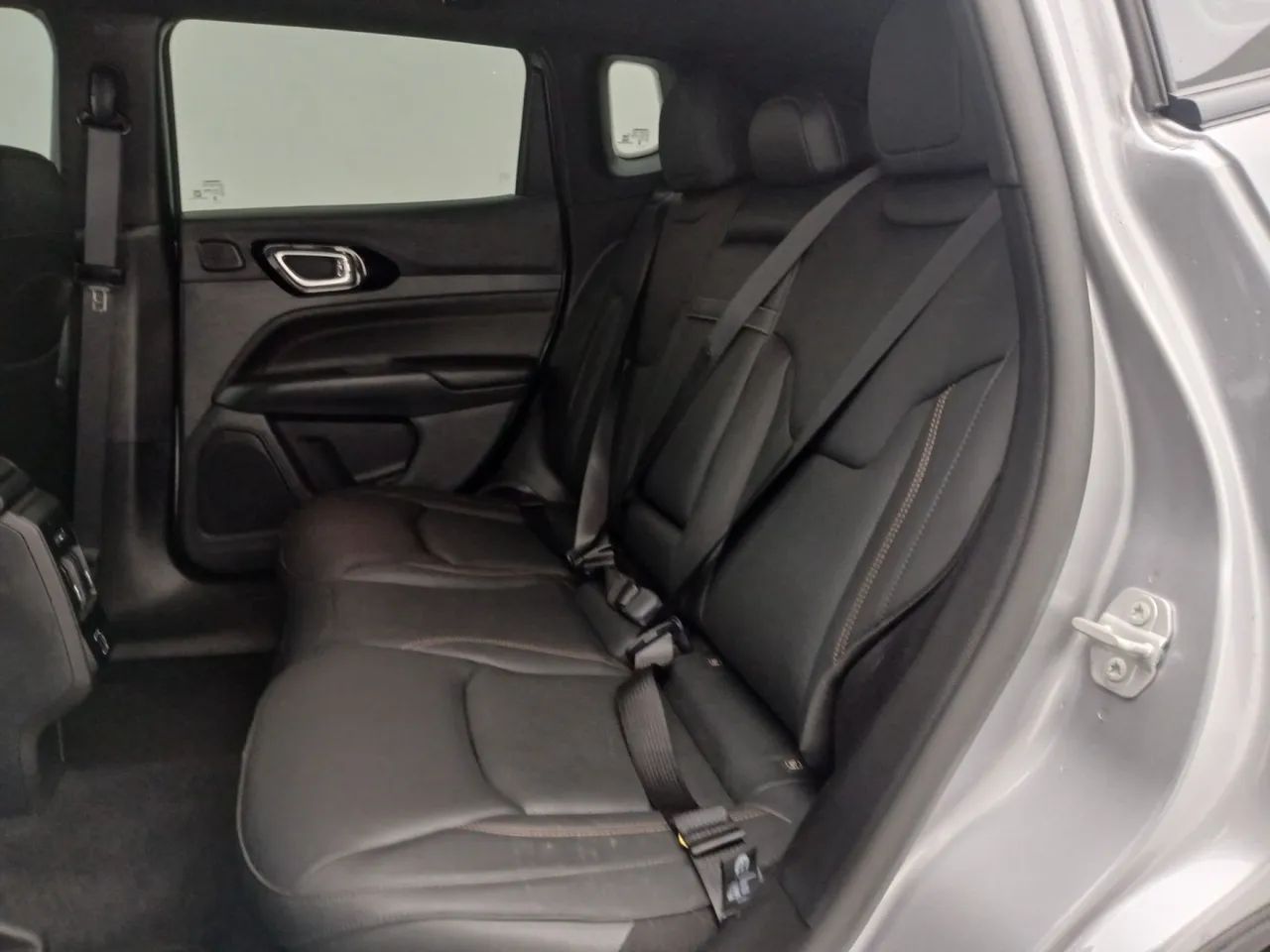 Jeep Compass Black Hurricane 2.0 4x4 TB Aut., foto 17 de 18