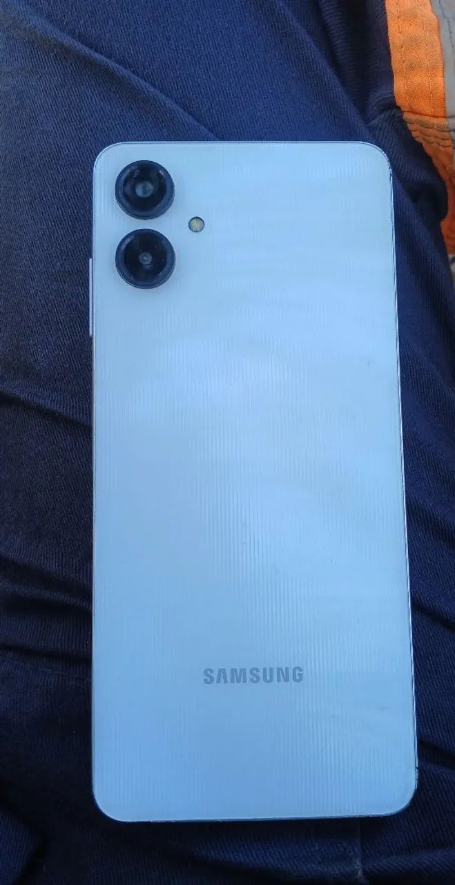 Sansung A06 - Foto 2