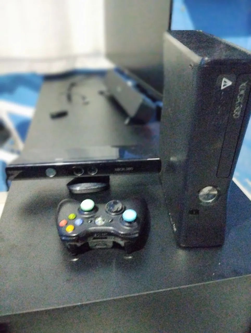 Xbox 360 slim desbloqueado + Kinect. - Foto 3