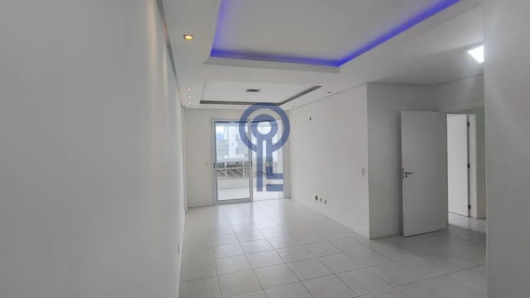 Apartamento com 3 dormmitórios no Itacorubi - Foto 2