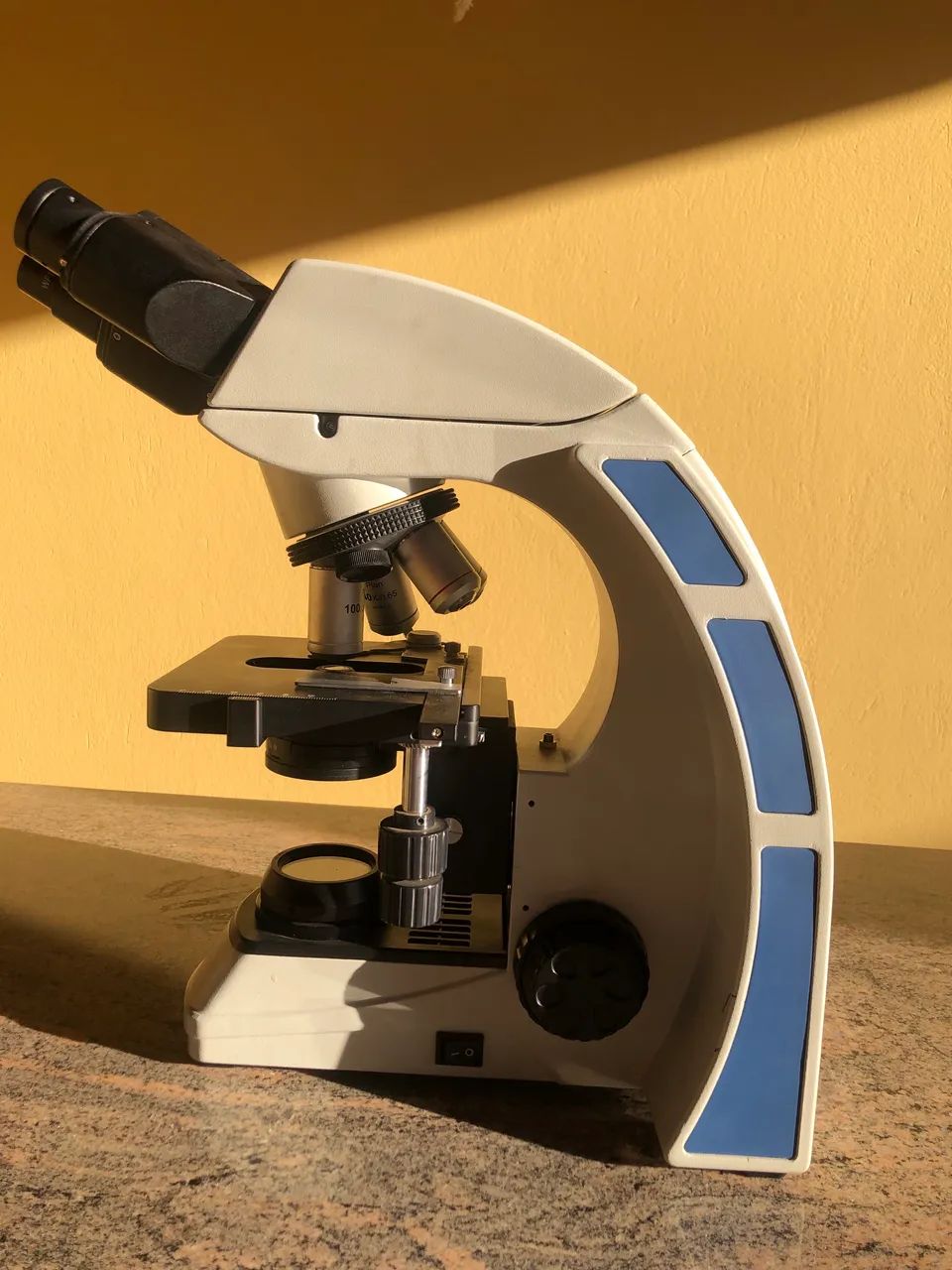 Microscópio biológico Lúmen  - Foto 3