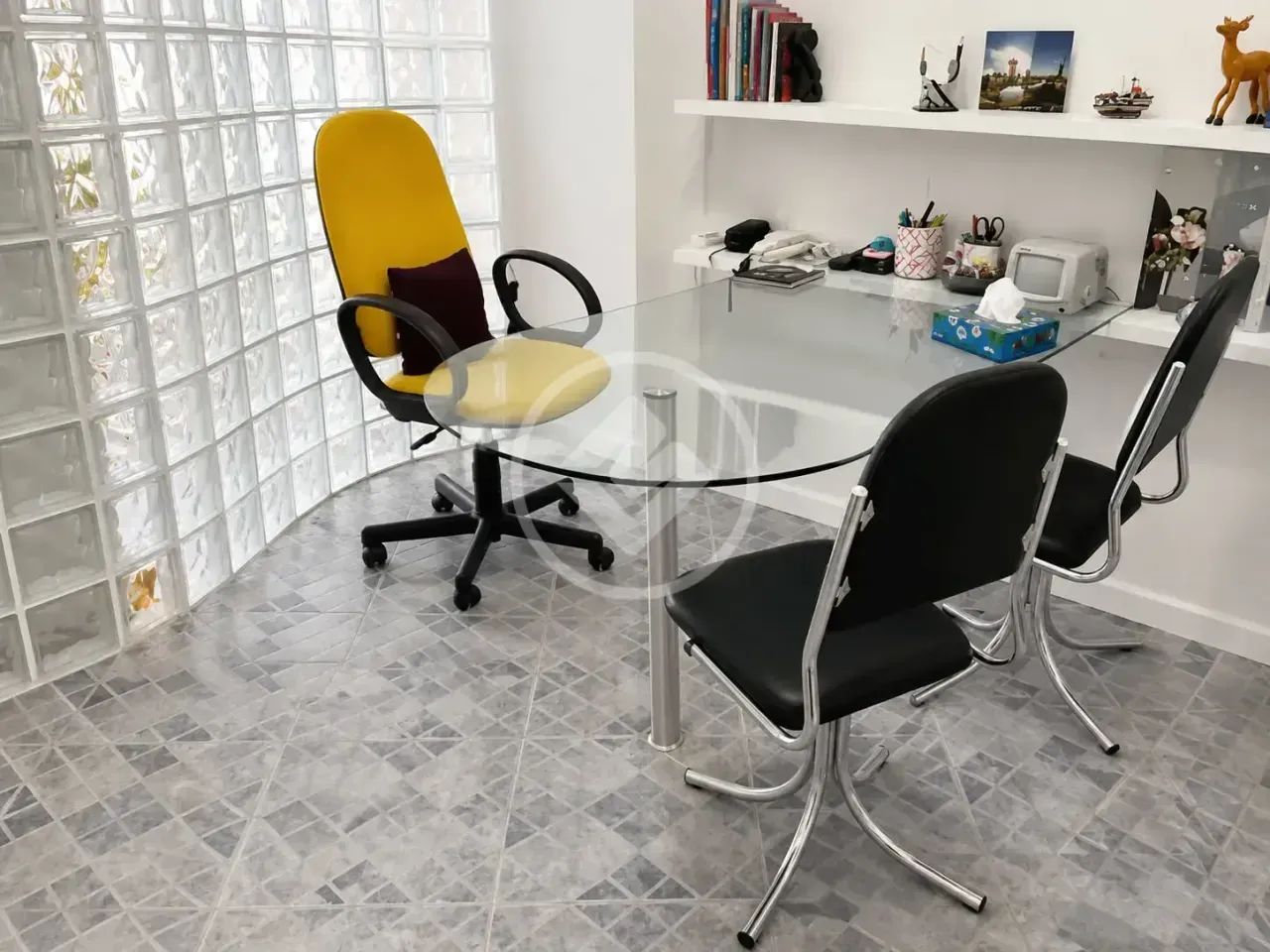 Sala Comercial no coração de Florianópolis