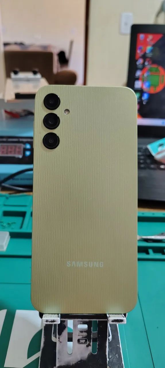 Samsung Galaxy A14