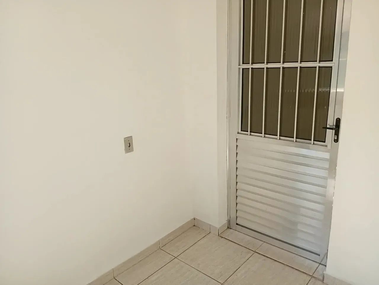 ALUGO CASA 3 CÔMODOS - JARDIM IMBÉ - SP-SP (LR2891) - Foto 3