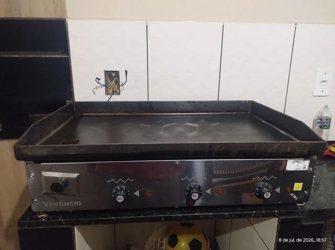Chapa para lanches Venâncio 220v