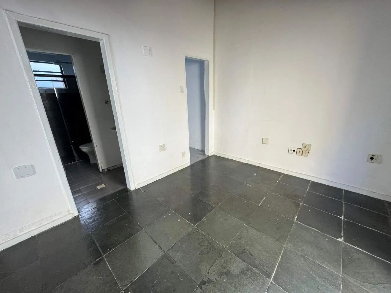 CASA PRÓXIMO ACADEMIA DA PM - Foto 5
