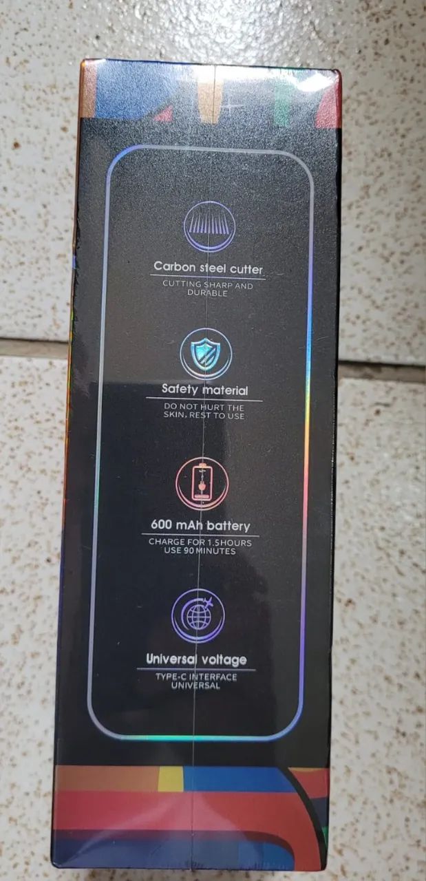 Máquina Profissional De Corta Cabelo Kemei KM-MAX5090 Lacrada (Bateria e USB-C) - Foto 3
