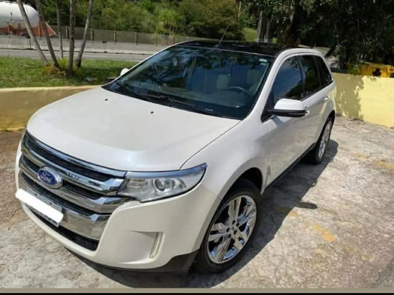Ford Edge 2012