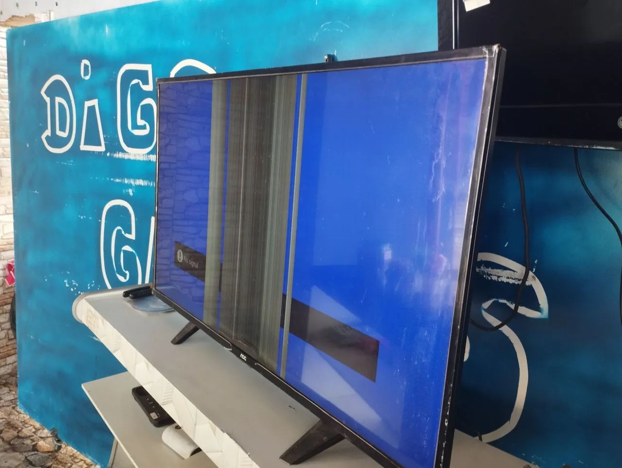 Televisão 43 AOC defeito tela 