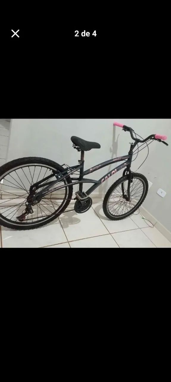Vendo bicicleta  por 450  reais no cartão de crédito 2 vezes  ou  400 no dinheiro  ou Pix