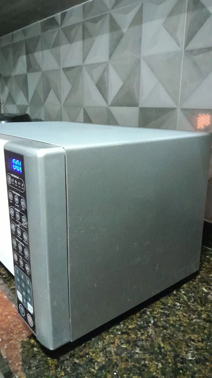 Micro-ondas 30 litros  - Foto 4