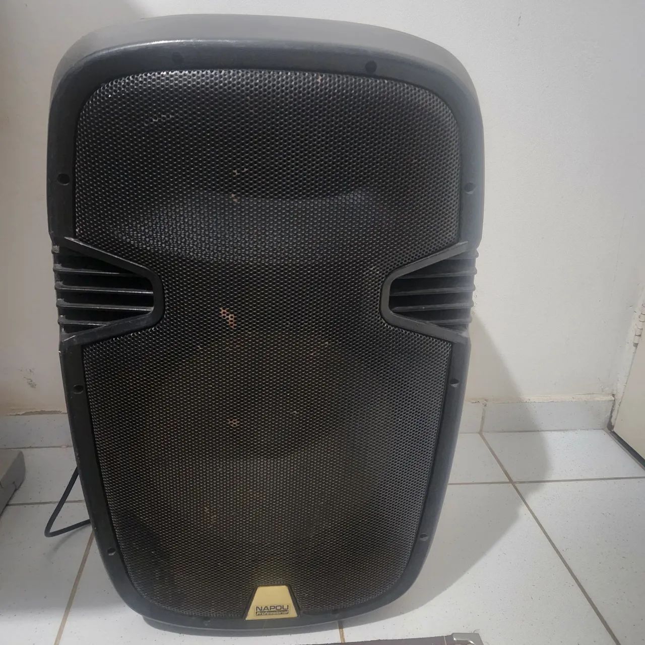 Caixa de Som Amplificada Napoli NPL-2215