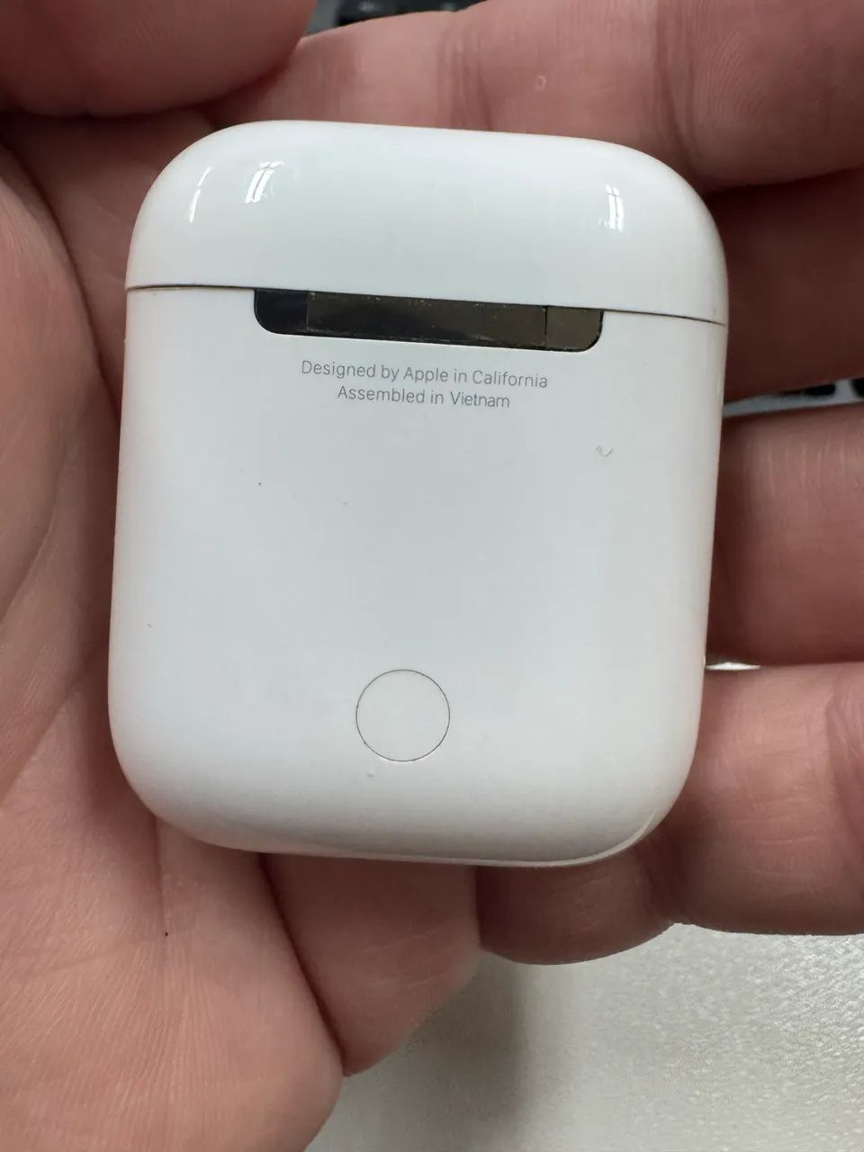 AirPods