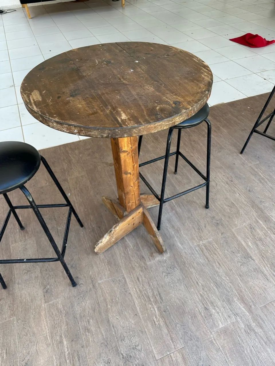 Mesa bistrô madeira