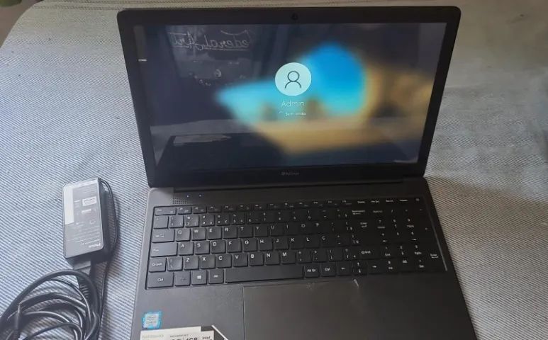 NOTEBOOK PHILCO Core i3 com SSD - IDEAL PARA TRABALHO, ESTUDOS E USO DIÁRIO