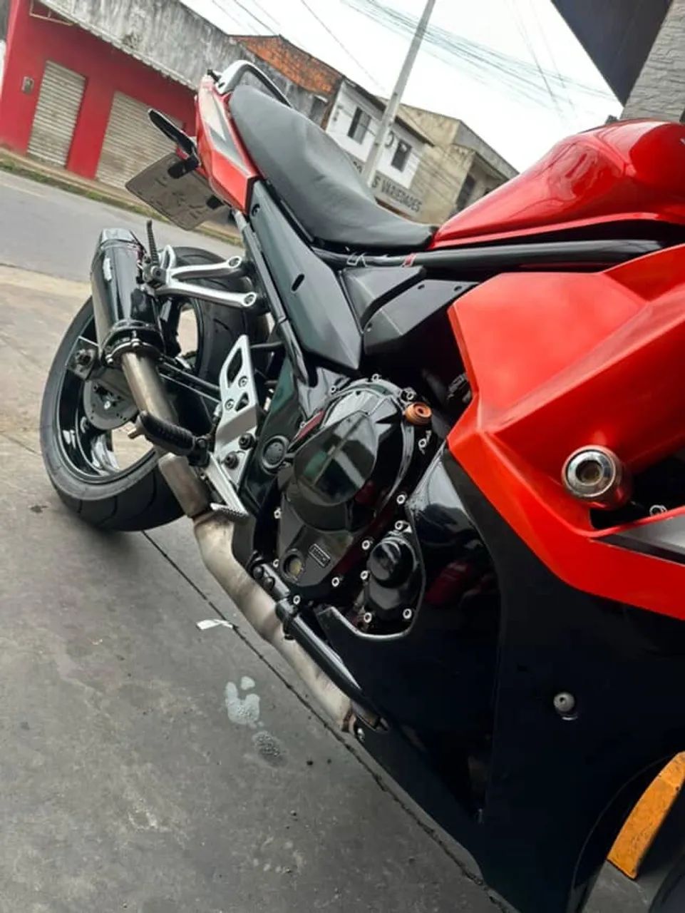 Gsx650f