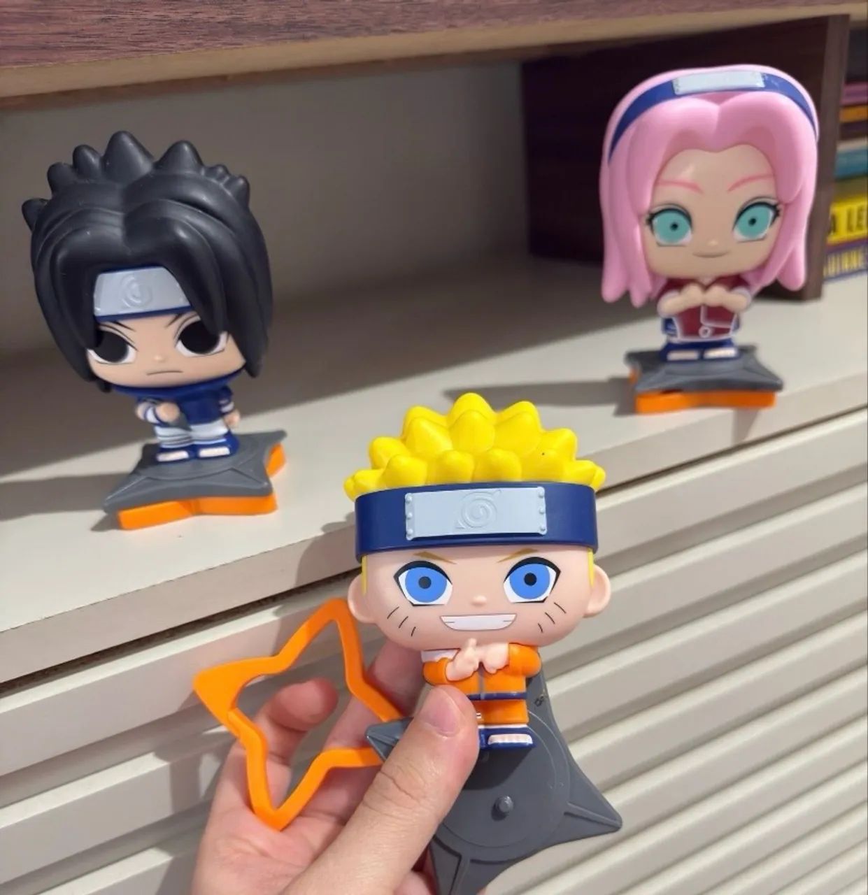 Kit Bonecos Naruto, Sasuke e Sakura - com chaveiro. - Foto 2