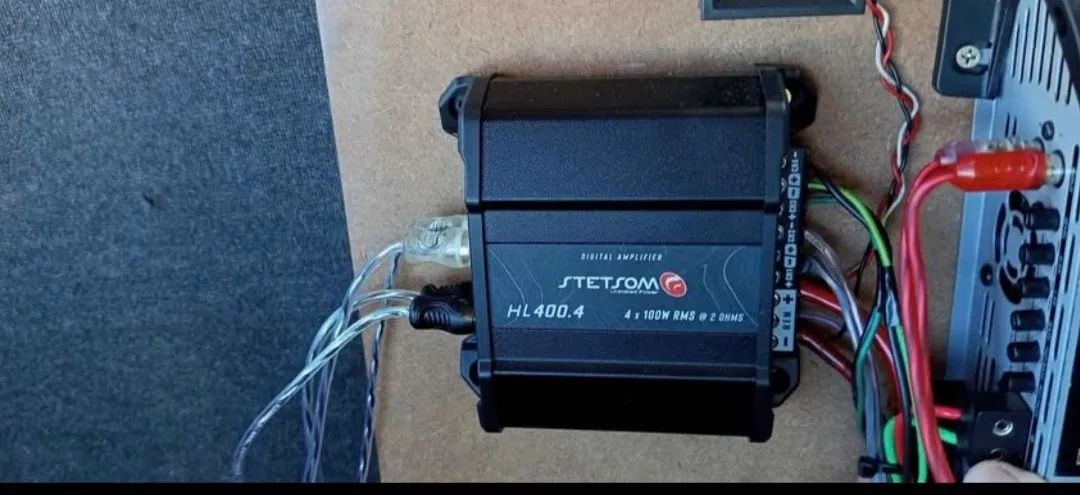 Módulo stetsom hl400.4