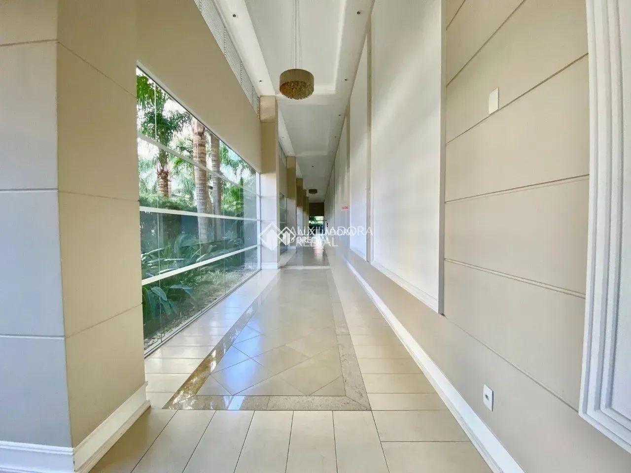 Apartamento com 3 quartos, suíte, churrasqueira e 2 vagas na Trindade - Foto 2