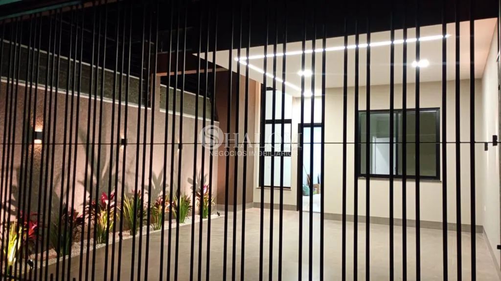 Casa à venda em Maringá, Jardim Piatã, com 3 quartos, com 102 m² - Foto 4