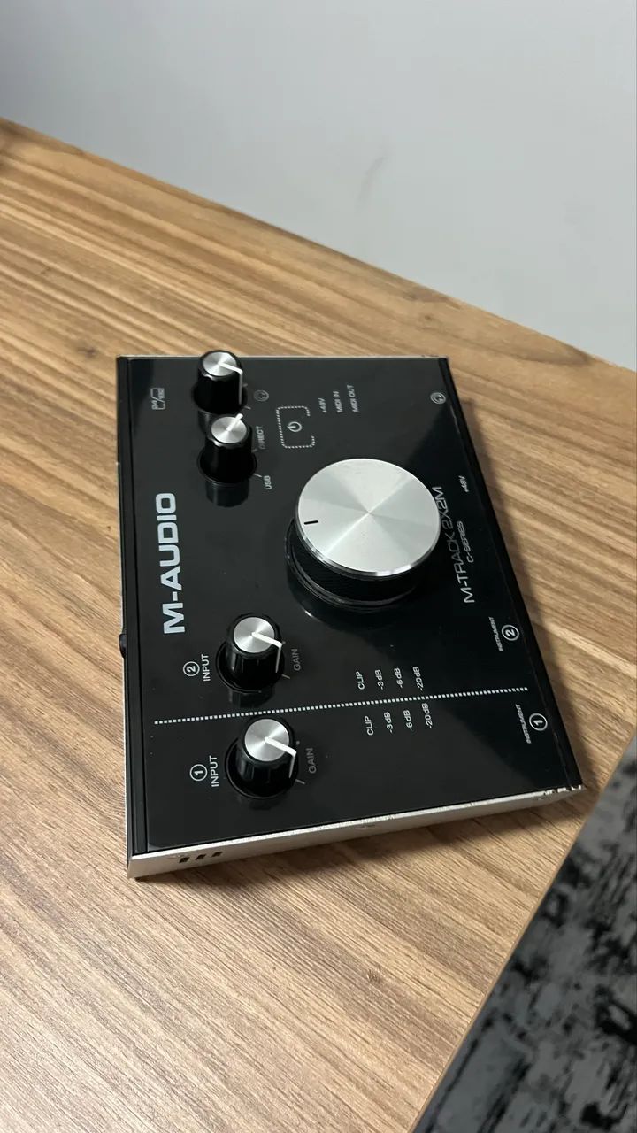 Interface De Áudio Midi Usb M-t rack 2x2m M-audio Preto 5v