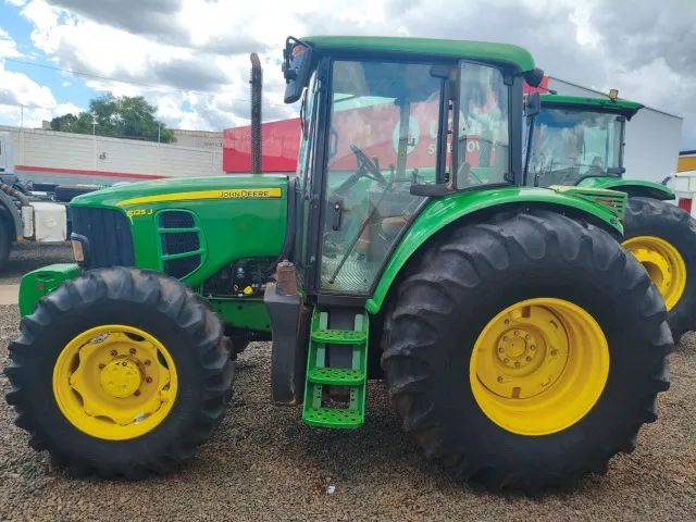 Trator John Deere 6125j Power Squad ano 2022 - Foto 2