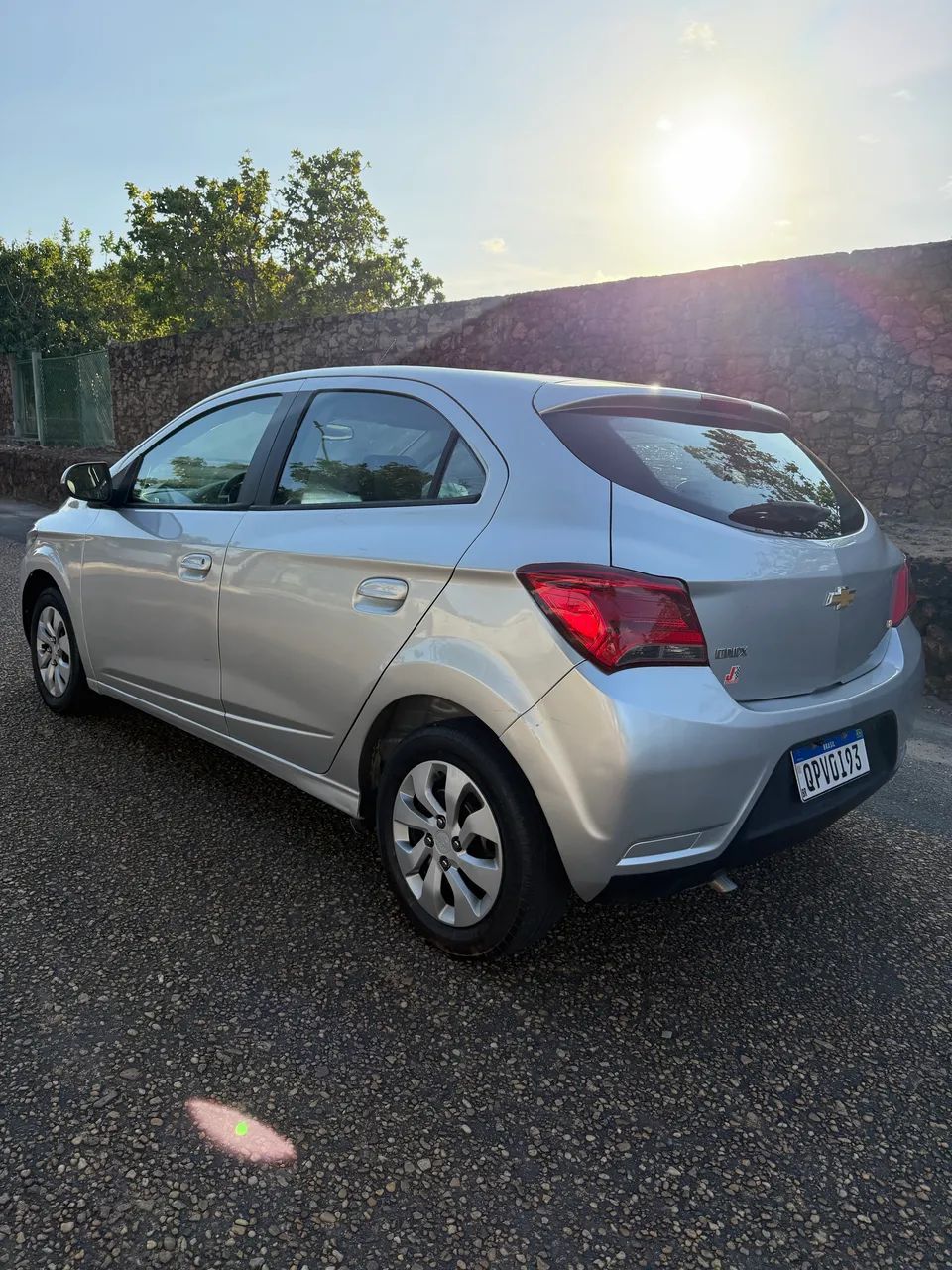 Chevrolet Onix Hatch LT 1.0 8V Flex Mec. 4P 2019 - Foto 5