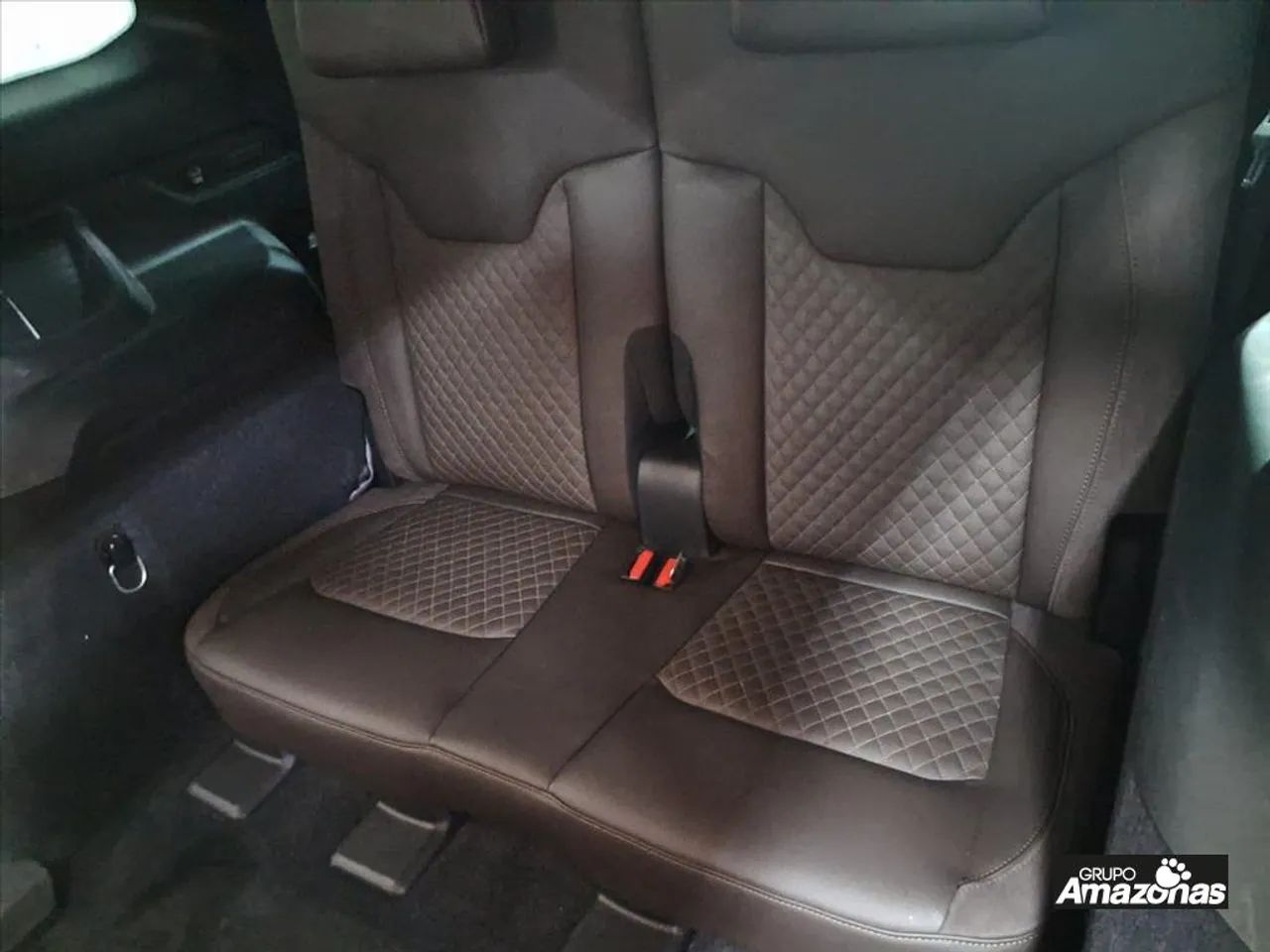 Jeep Commander Overl. TD380 2.0 4x4 Die. Aut., foto 16 de 20