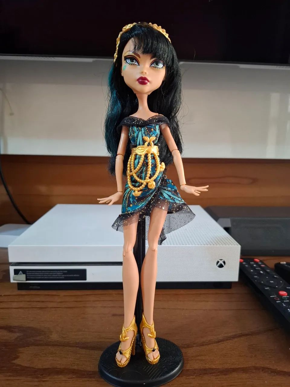 Monster high Cleo frights camera action