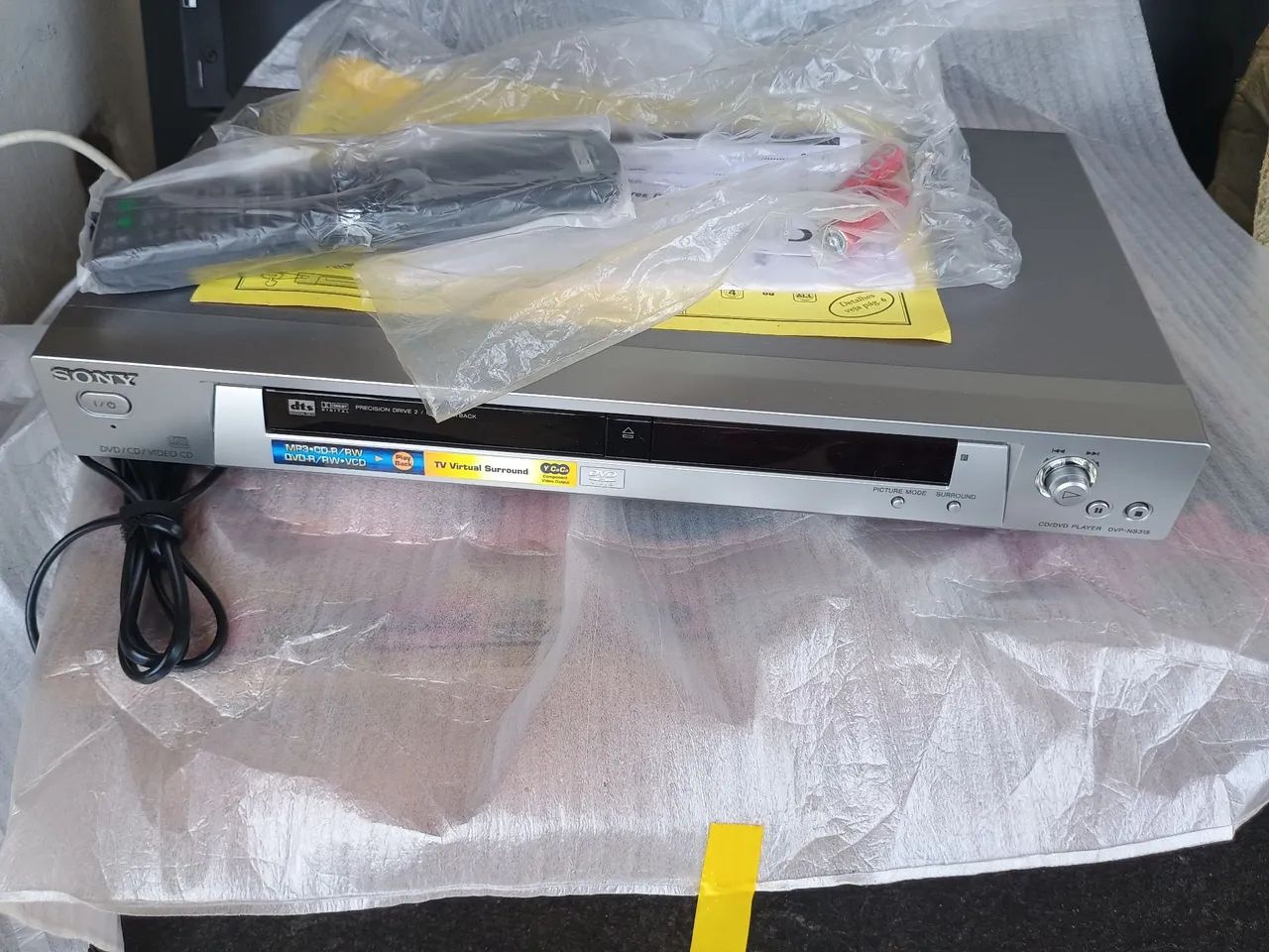 DVD LG novo na caixa nunca usado completo - Foto 2