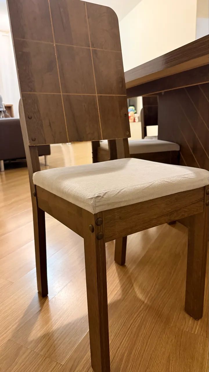 Mesa de jantar 6 lugares com cadeiras  - Foto 4