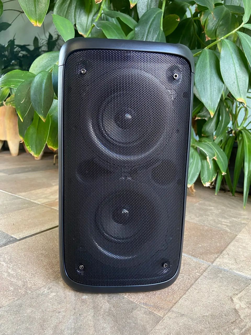 Caixa de som portátil sem fio bluetooth e rádio FM - Foto 2