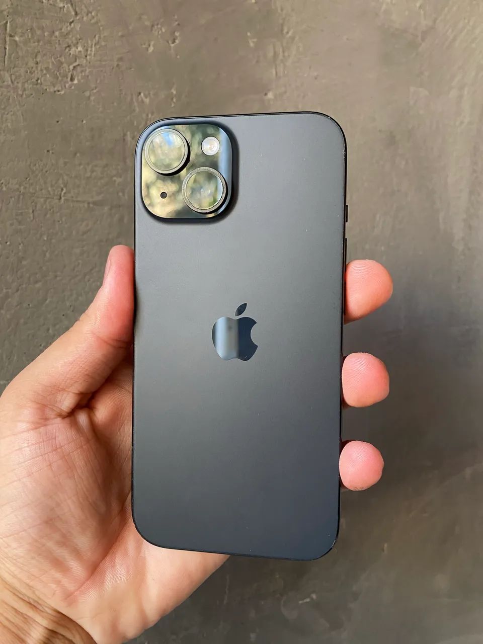 iPhone 15 - 256GB